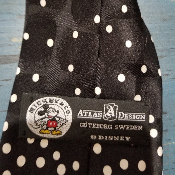 Christmas Tie Mickey Mouse as Santa vintage - Picture 4 of 4